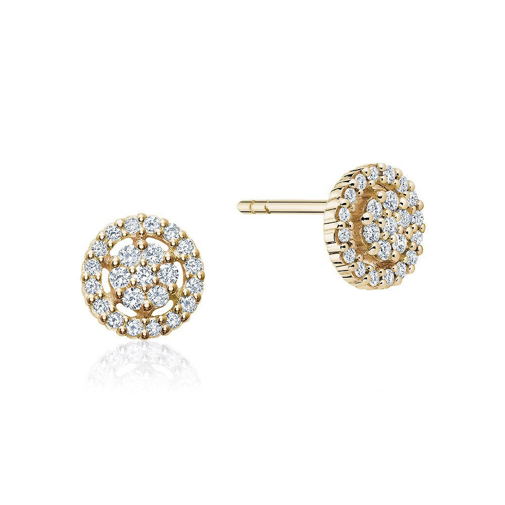 Puces d'oreilles serties de diamants