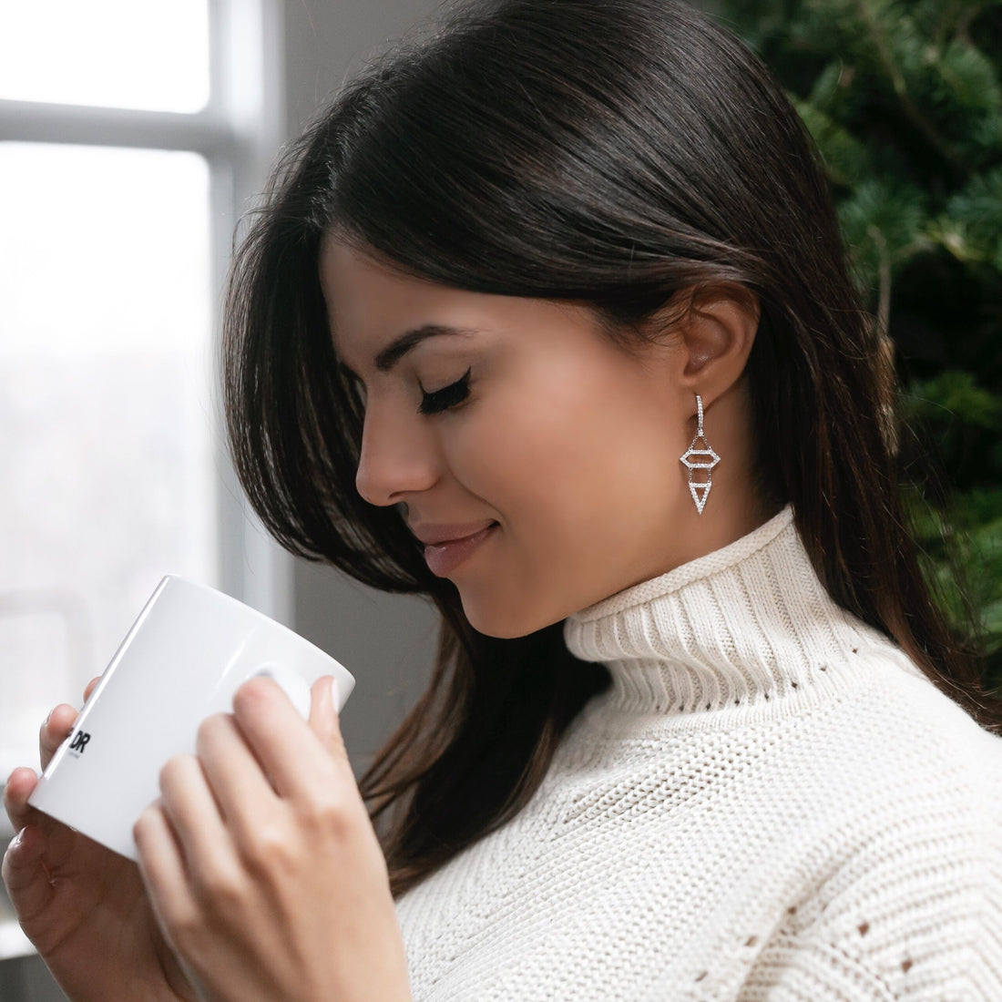 Boucles d'oreilles pendantes géométriques