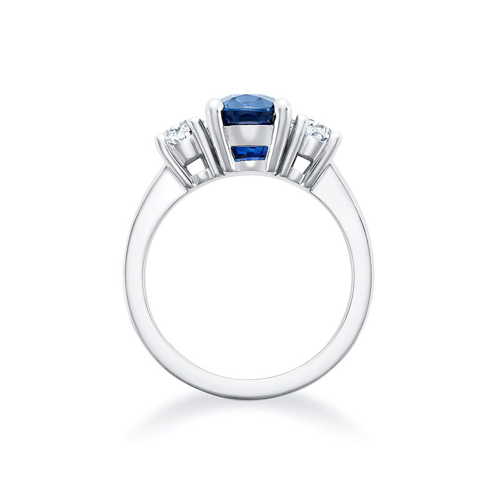 Bague Saphir Ovale et Diamants